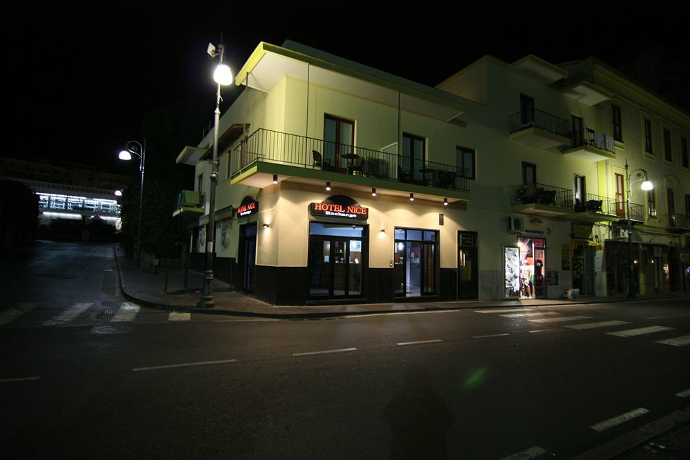 Hotel Nice Sorrento Exteriör bild